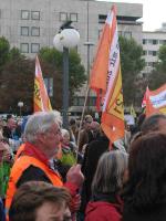  Demo-Wegweiser.de | Passiver Widerstand der DP gegen das milliardenteuere Projekt S-21(Foto:DP_2010)